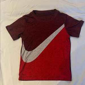 Nike Dri fit  Kids Red, burgundy, and grey Short Sleeve Tee - size 4/5